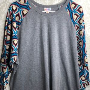 LuLaRoe Randy Raglan Tee